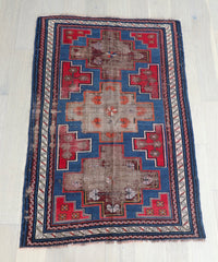 Dean 3’7” x 5’6”