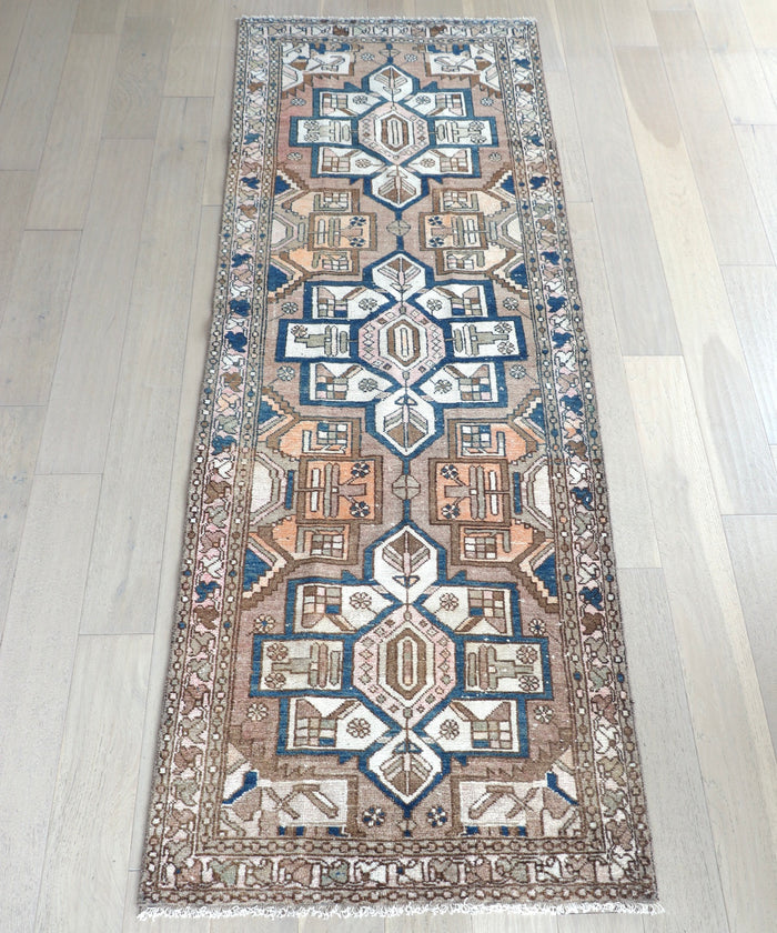 Brooklyn 3'4" x 8'11"
