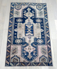 Milan 3'10" x 6'4"