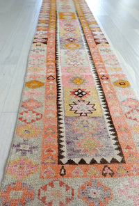Carla 2’3” x 11’7”