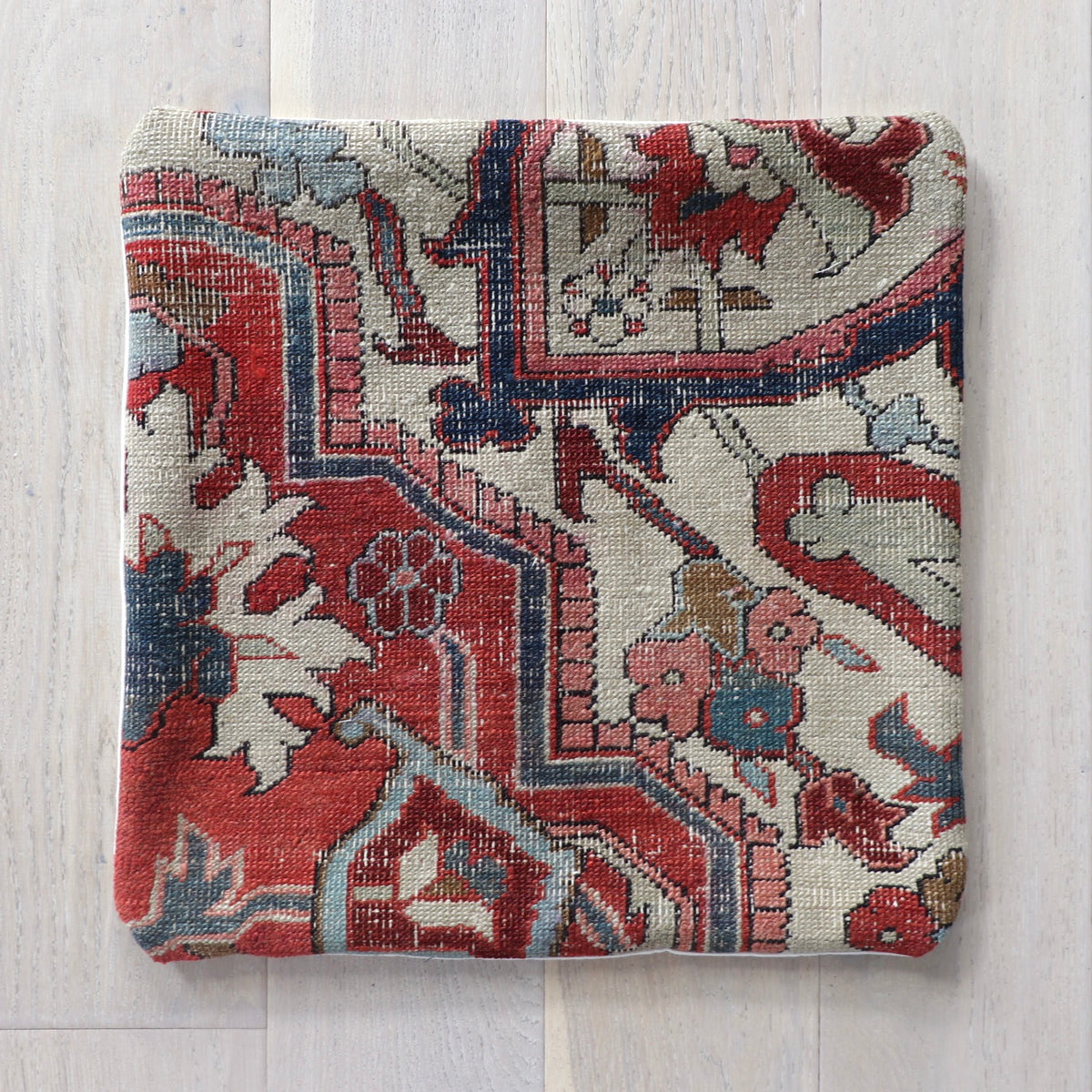 Heriz pillow no. 202