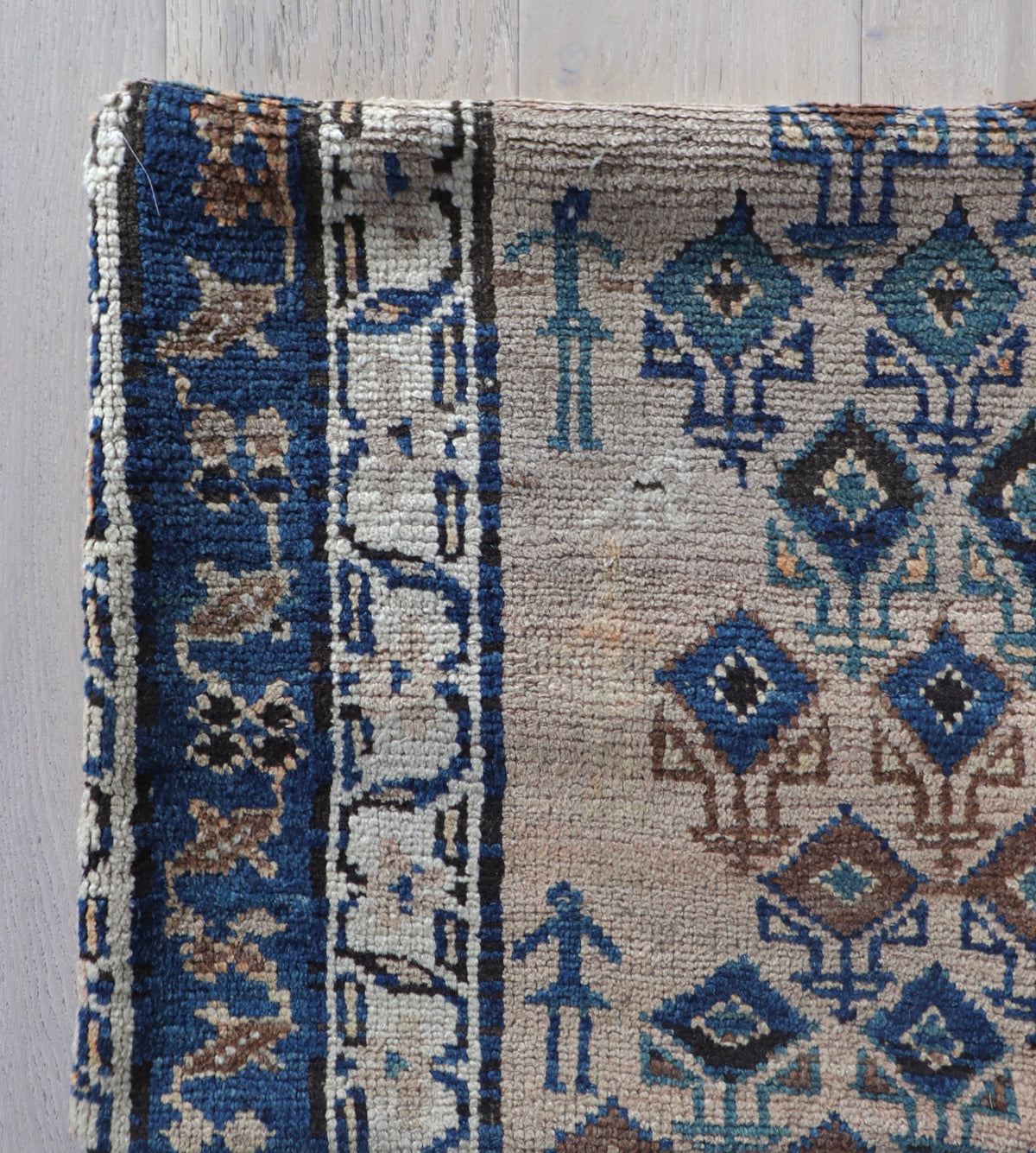 Malayer pillow no. 211