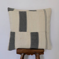 Aso Oke pillows no. 201