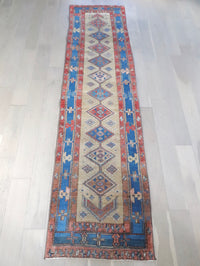 Vera 2'9" x 11'5"