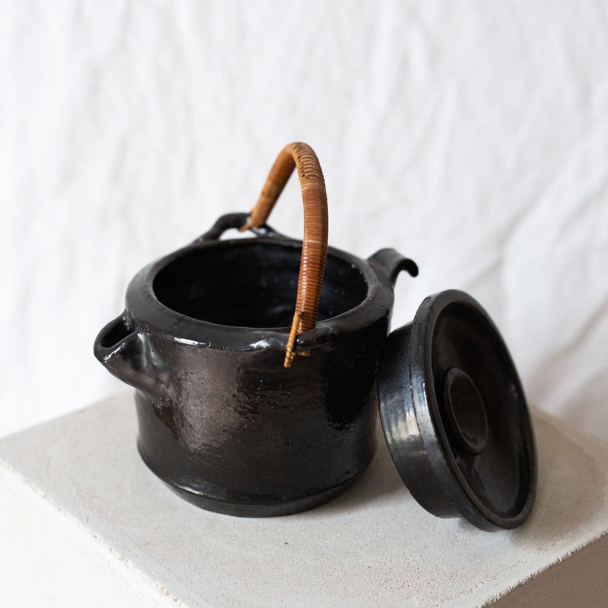 Black ceramic teapot