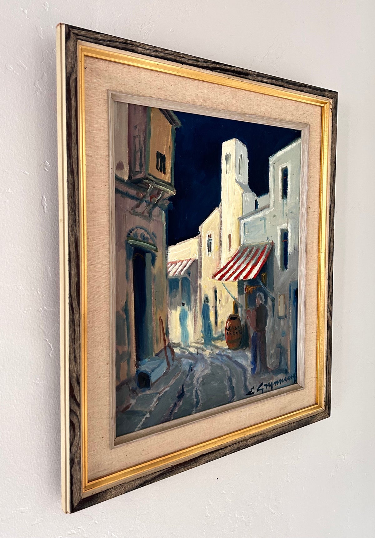 Red and white striped awning 20.5" x 23.5"