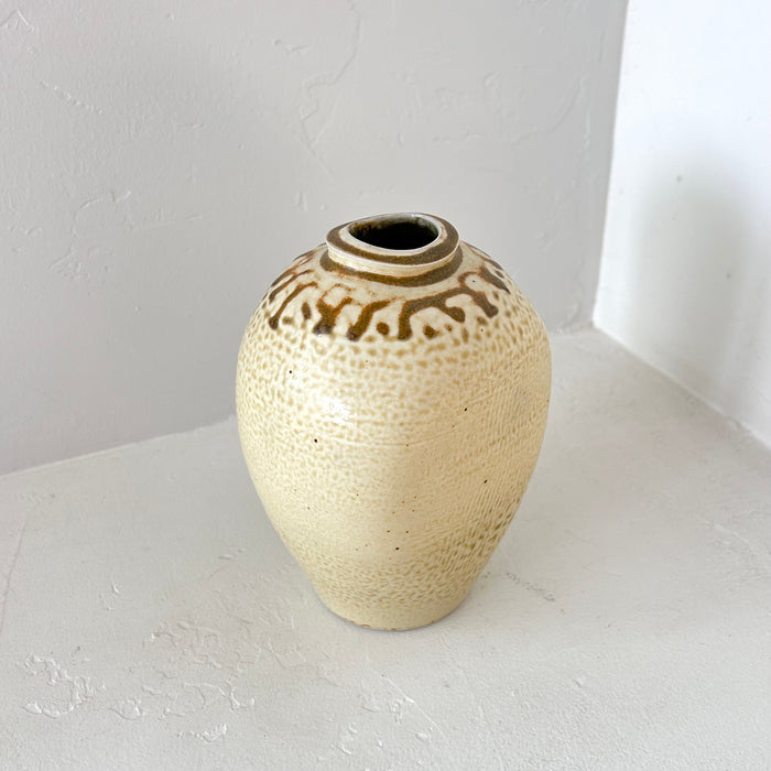 Cream pottery vase