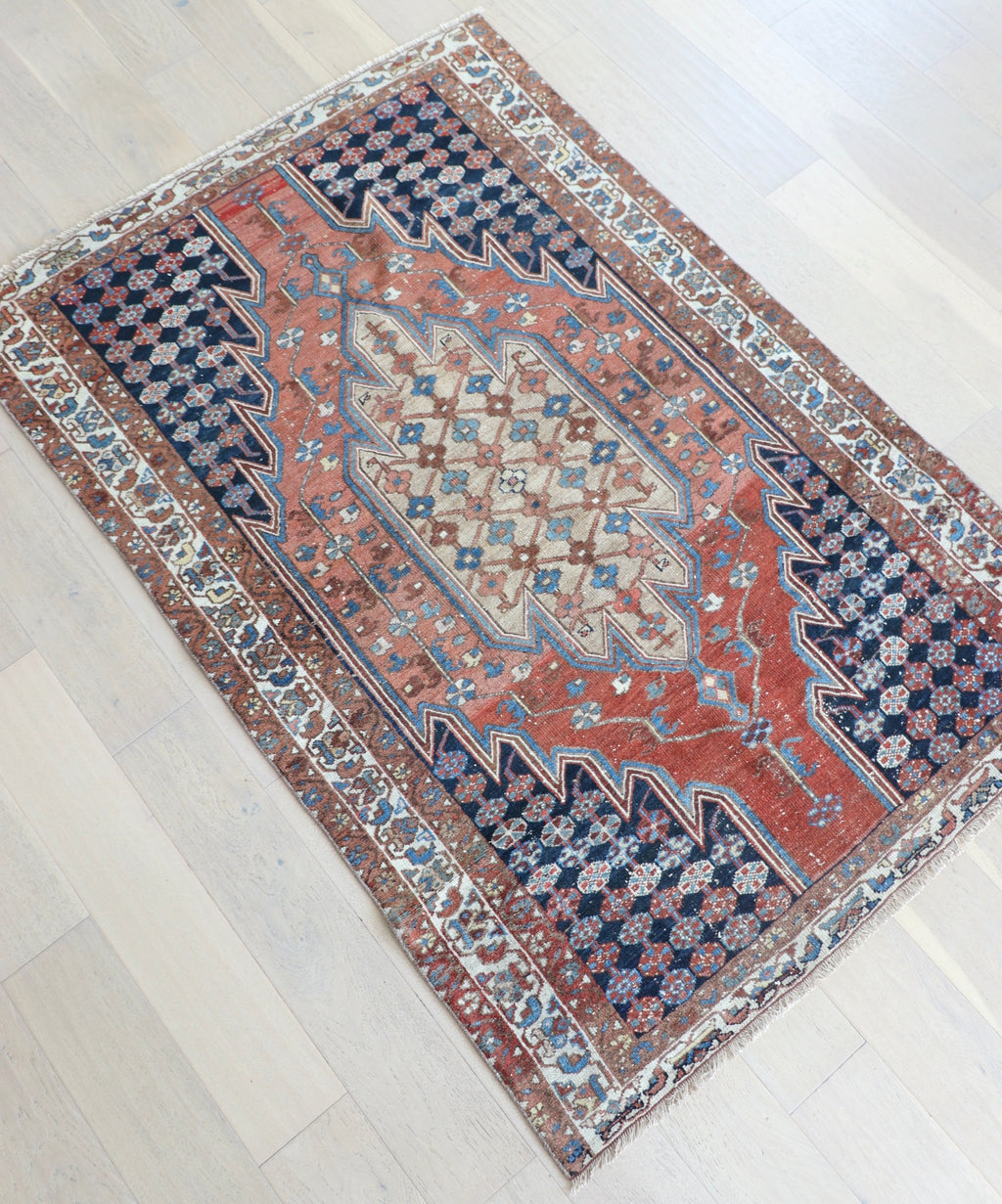 Indio 4’4” x 6’5” – Loom + Kiln