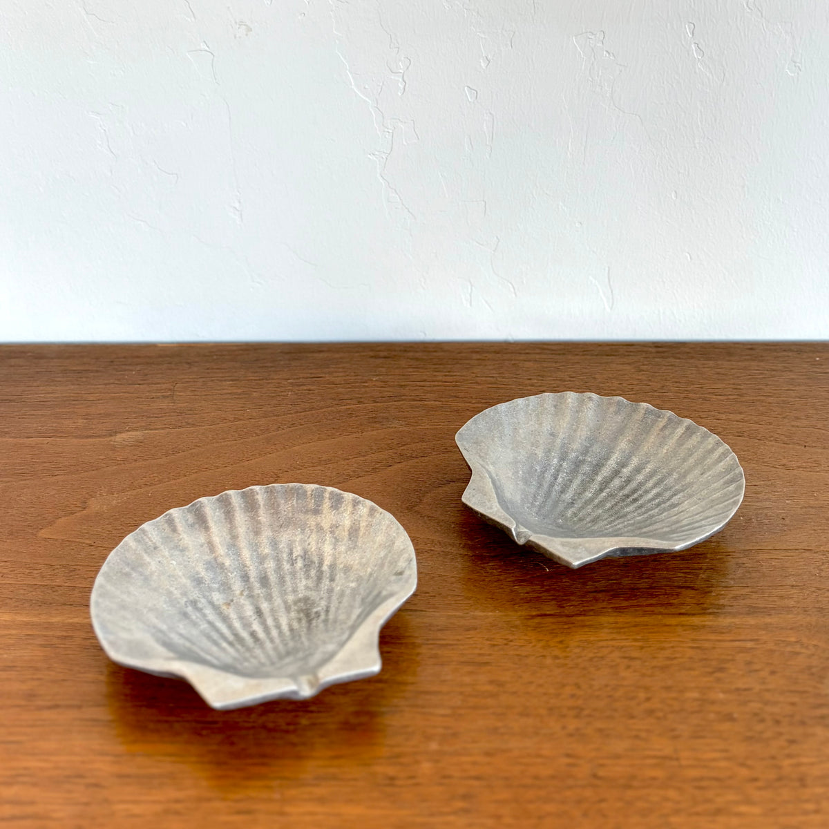 Pewter scallop shell tray