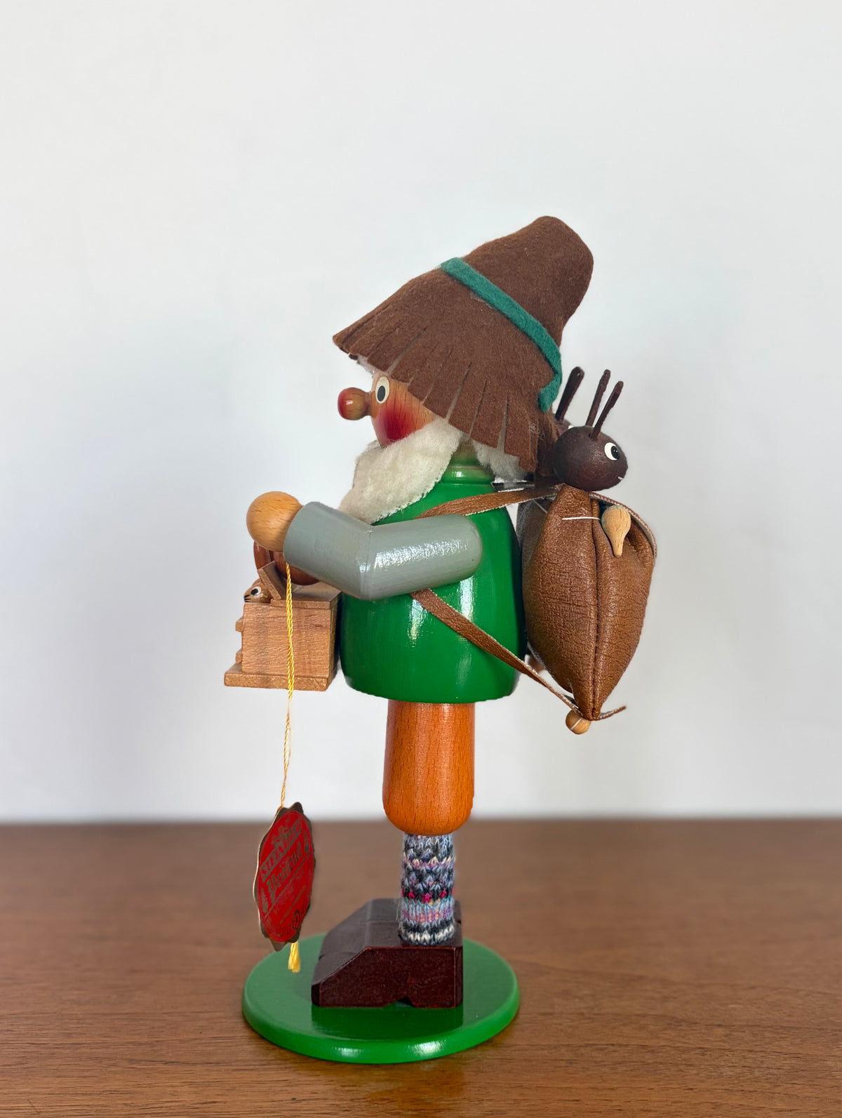 Bunny rancher smoker man