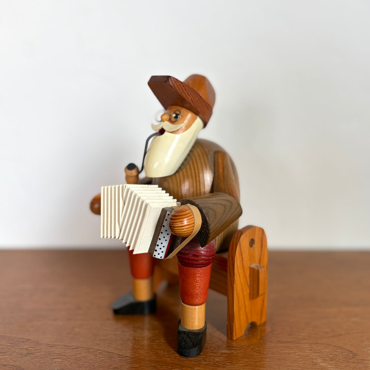 Accordion player smoker man