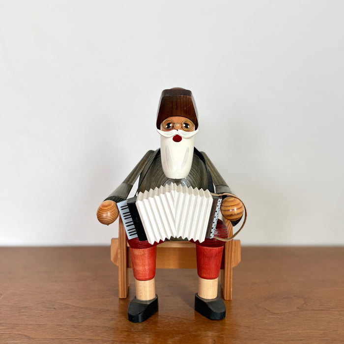 Accordion player smoker man