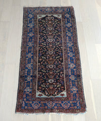 Cora 3'2" x 6'6"