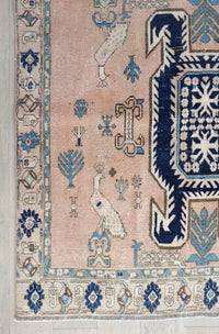 Victoria 4'7" x 9'10"