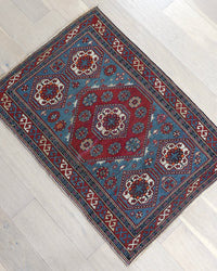 Graham 2'11" x 4'3"