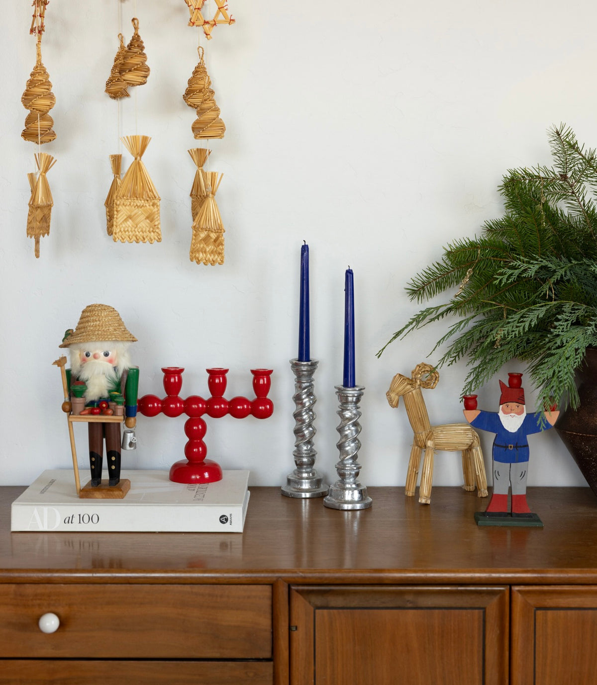 Nordic Santa candle holder no. 2