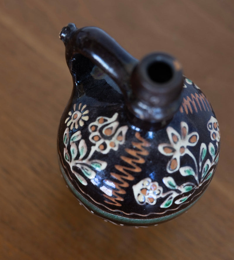 Eastern European squiggle jug