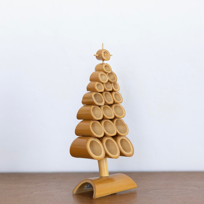 Minimalist wood tree