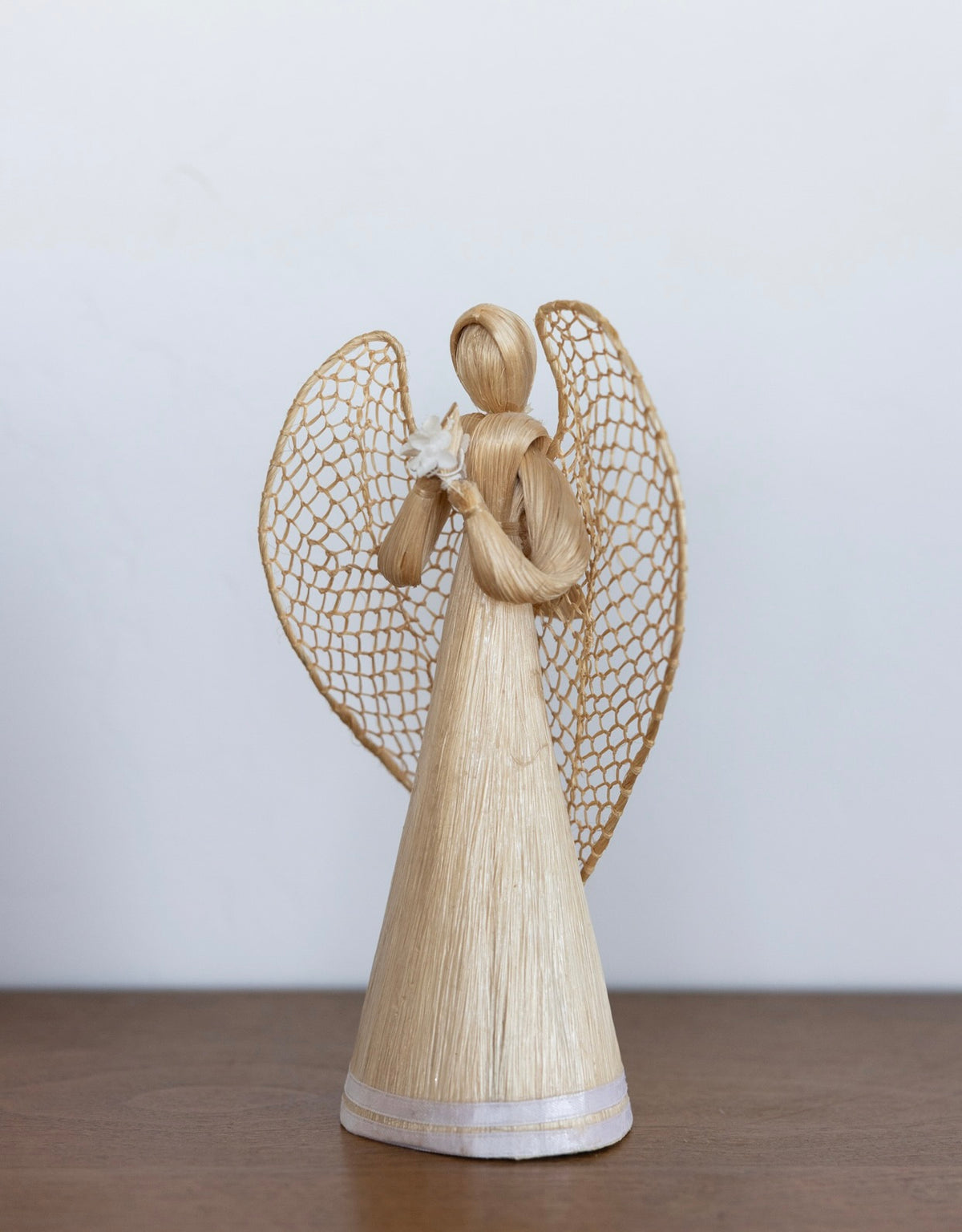 Corn husk flower angels