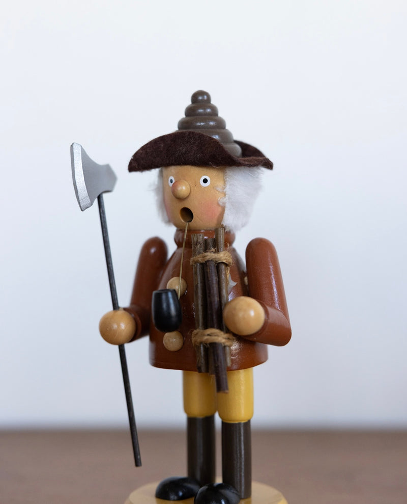 Smoker man camping set