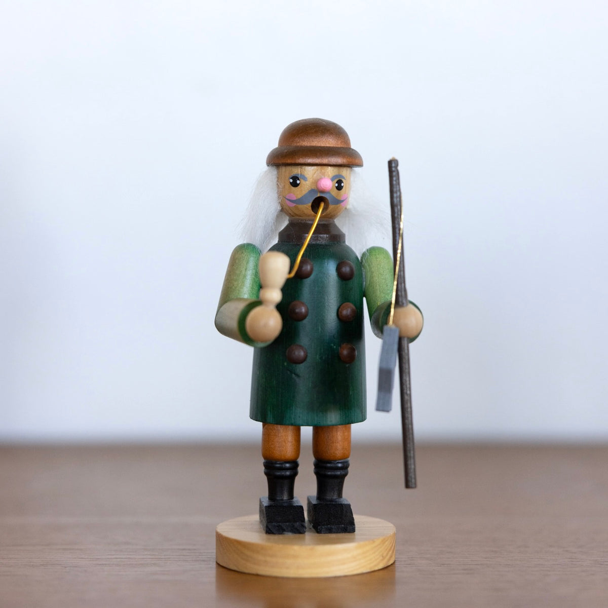 Smoker man camping set