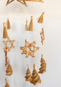 XL Scandinavian straw mobile