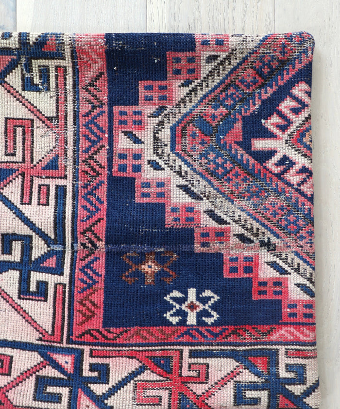 Kazak pillow no. 203