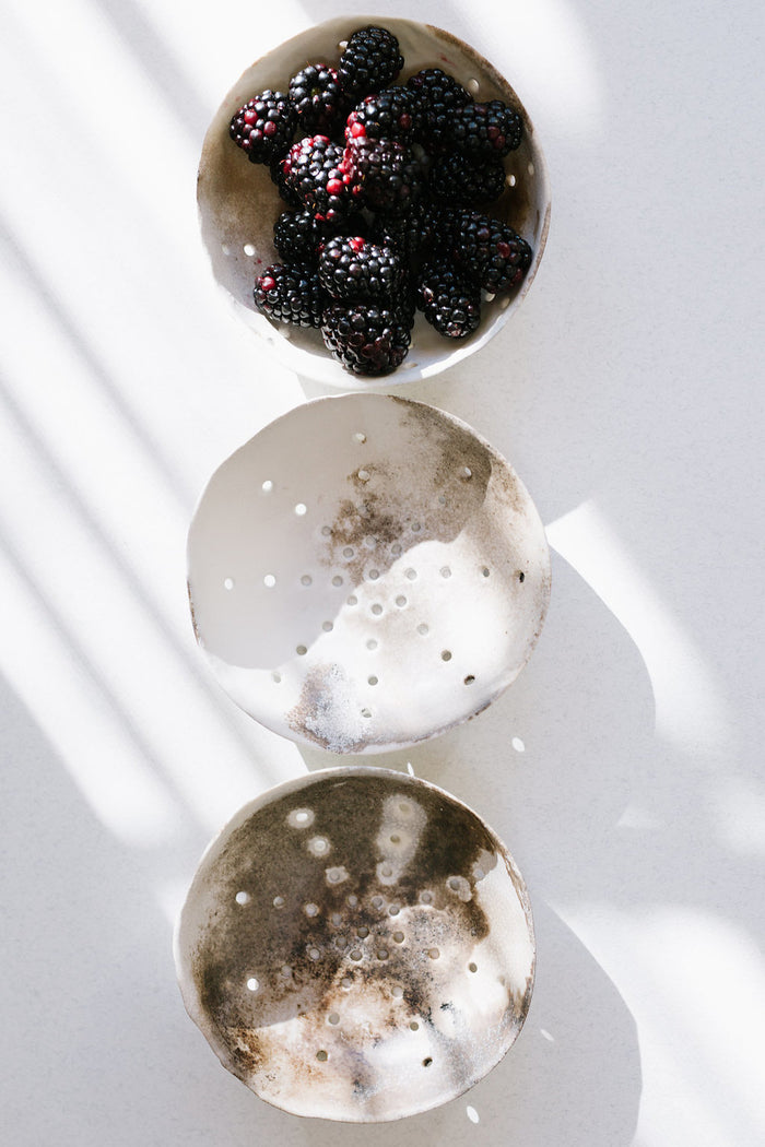 Smoked Berry Colander