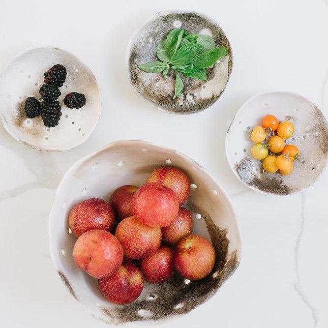 Smoked Berry Colander